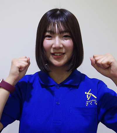 岩崎　聖奈 (いわさきせいな)